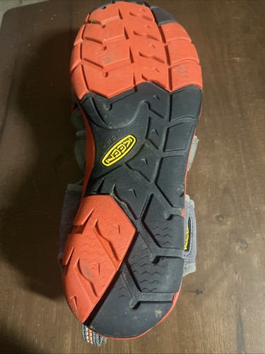 Keen Clearwater CNX Sandals Mens US 11.5 Waterproof Gray Red - Picture 10 of 10