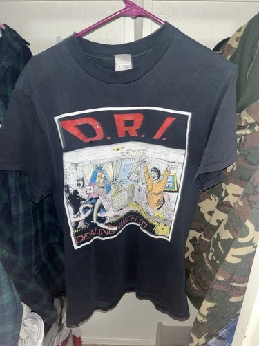 DRI Thrash Metal Punk Rock T-Shirt Dealing With It All Size Vintage vintage concert t-shirt, vintage, size M, single stitch, B+ condition