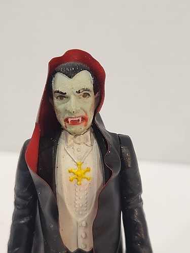 Figura de acción Remco 1980 Drácula de colección Universal Studios con capa original - Imagen 2 de 12
