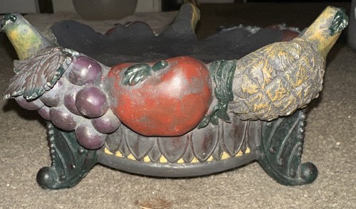 Vintage 2004 Orion’s Resin Pedestal Stand With A Fruit And Leaf Design - Picture 4 of 6