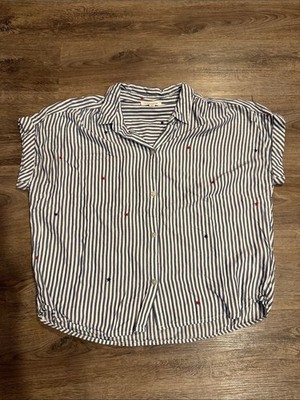 beachlunchlounge Daria White Blue Striped Button-Up Shirt with Star Embroidery L