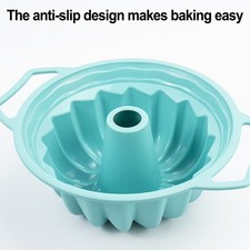 12 7 Inch Silicone For Cake Baking Pan with Handle for Family Gatherings