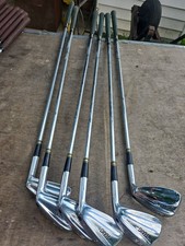 Walter Hagen The Haig Iron Set 3-9 . Minus The 5. W15AR CF-3 RH