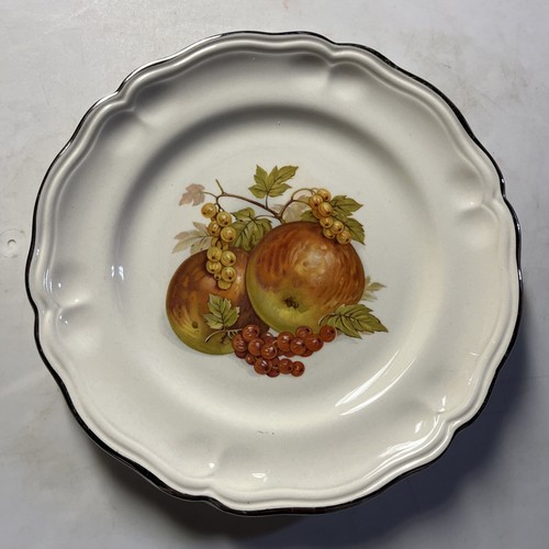 Vintage 9” Nuevo San Isidro Plate Fruit Design Gold Edge Winterling Roslau Like