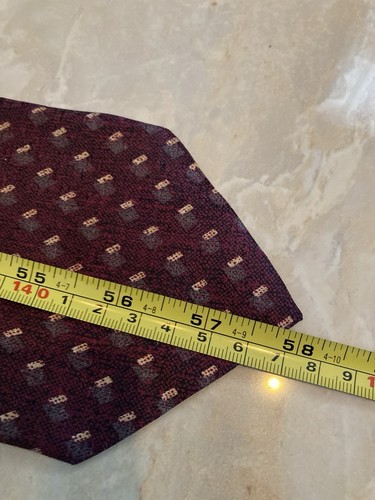 Hart Schaffner Marx 100% Silk Italian Necktie - 58” Maroon-Burgundy - Picture 6 of 7