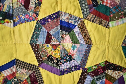 DAZZLING Vintage Mid-Century "Spider Web" Antique Quilt ~NICE SAWTOOTH BORDER! - Picture 9 of 13