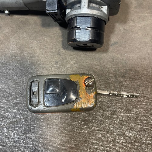 2004-2008 Chrysler Crossfire Ignition Switch Housing and Key OEM - Picture 3 of 14
