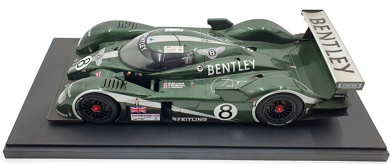 【オートアート】1/18ベントレー•スピード8 AUTOart 1/18 Scale Diecast - Bentley Speed 8 Le Mans 24h