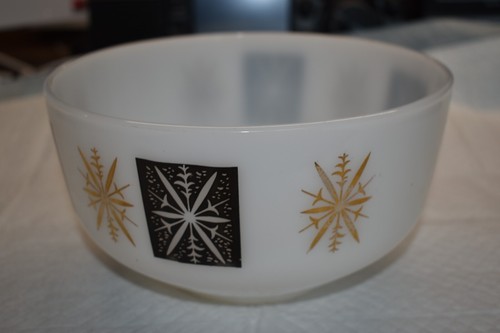 MCM Federal Glass Company Atomic Starburst Snowflake 2 1/2 Quart Baking Dish - Picture 2 of 8
