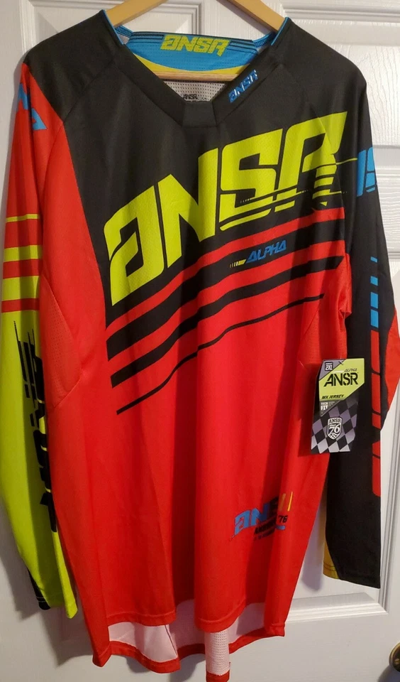 New Answer Red & Black A17 Alpha Jersey & Gloves in 2XL (NEW) - Image 3 of 4