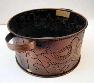 Details About Decorative Metal Dish Holder Trivet With Bird Heart Flower Pattern