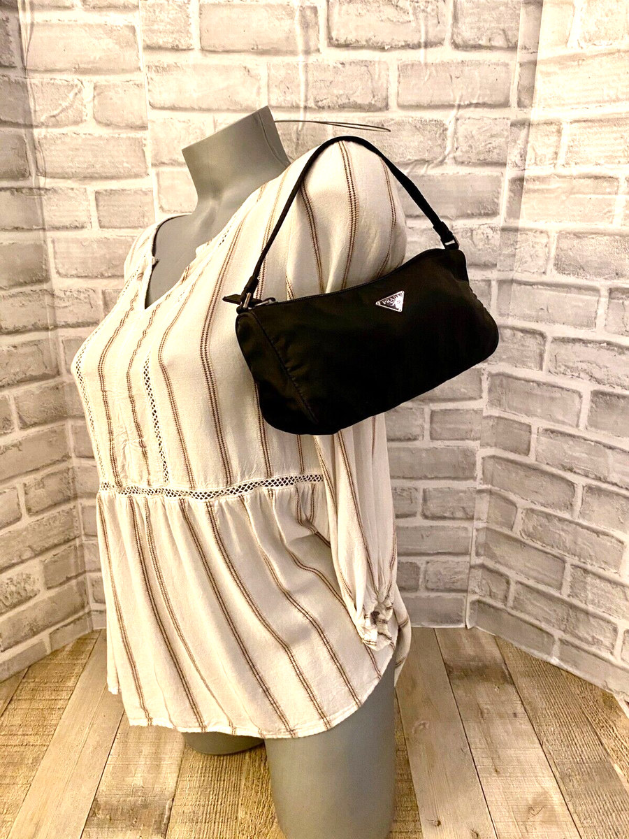 PRADA Mini NECESSAIRE BLACK Tessuto NYLON Y2K #58 EUC PRADA Mini NECESSAIRE BLACK Tessuto NYLON Y2K #58 EUC