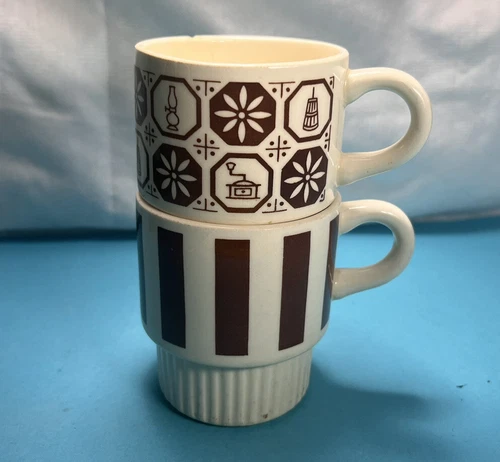 Set of 2 Vintage Retro Stackable Coffee Cups Small Chip 0065