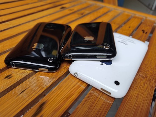 Very Rare iOS3 Fully Working Apple iPhone 3GS 8 16 32GB Black White Unlocked LOT - Picture 6 of 18