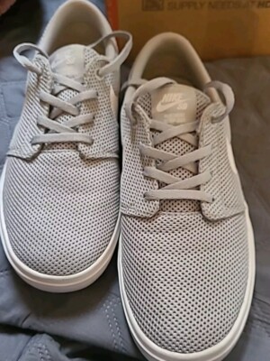 Nike SB Portmore II Ultralight Low Trainers 880271-011 Size 8 Wolf