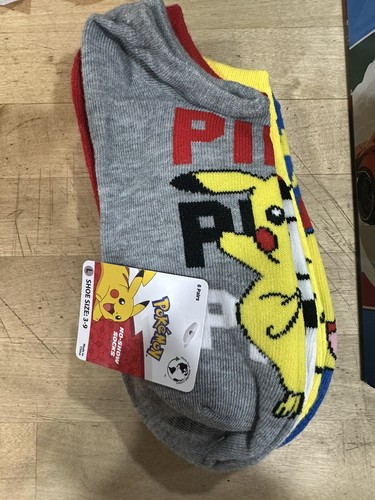 *NEW* Pokemon Boys Size L Low Cut No Show Socks Shoe Size 3-9 - Picture 1 of 2