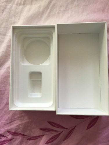 Gebrauchte Apple iMac Tastaturbox, iPad, iPhone nur leere Boxen - Bild 30 von 53