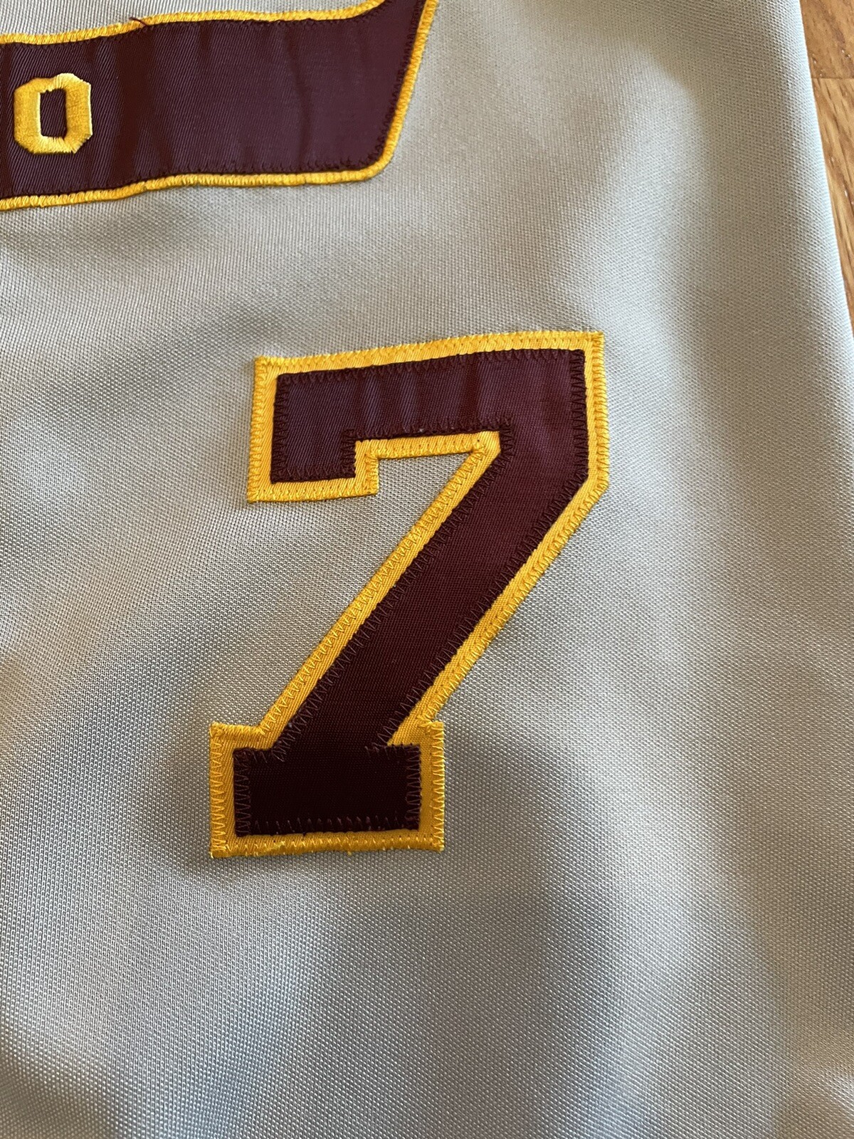 Picture 2 of 8