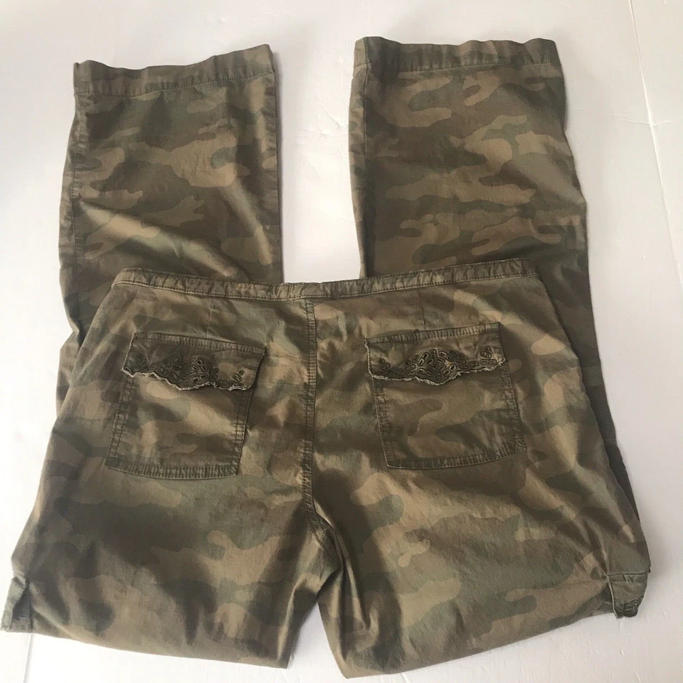 Y2K Cargo Pants 8 Camo Paratrooper Utility Grunge Skate Low Rise Hip Hop Rave - Image 4 of 4