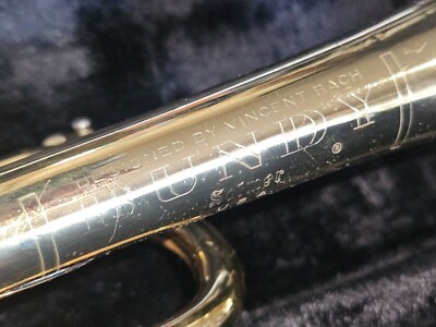 トランペット Selmer USA Signet by vincent Bach $_12.JPG?set_id=880000500F