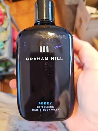Graham Hill Abbey Refreshing Hair & Body Wash 250ml - Picture 4 of 5