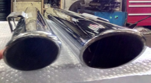 triumph rocket 3 aftermarket exhaust - Picture 2 of 6
