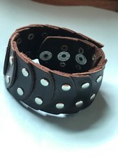 Gently Used Wide Dark Brown Leather Silvertone Rivets Scaled Snap Bracelet  