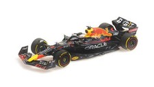 Red Bull Racing F1 Max Verstappen RB18 #1 Saudi Arabian GP 1:43 Model Car - Mini