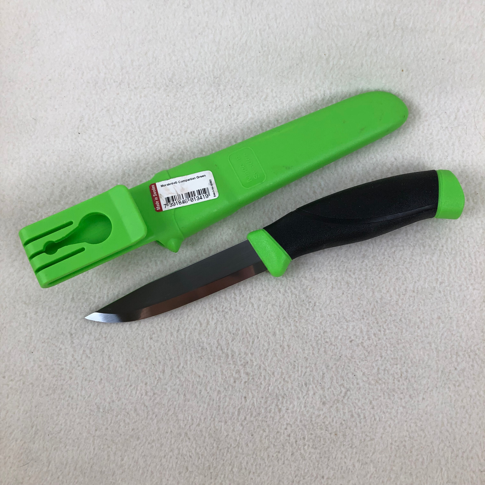 NEW Mora Companion GREEN Stainless Steel Bushcrafter Knife 12158