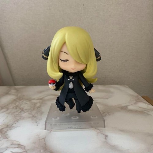 Good Smile Company Pokemon Center Nendoroid Cynthia Shirona Figur Gebraucht Japan