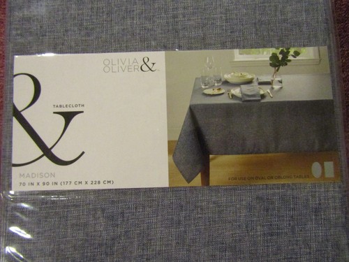 NWT Bed Bath & Beyond Olivia & Oliver Madison 70 " x 90 " Blue Tablecloth - Picture 5 of 9