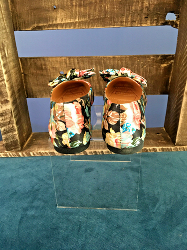Floral Flats by Bei Zi - Size 5 1/2 - Picture 4 of 5
