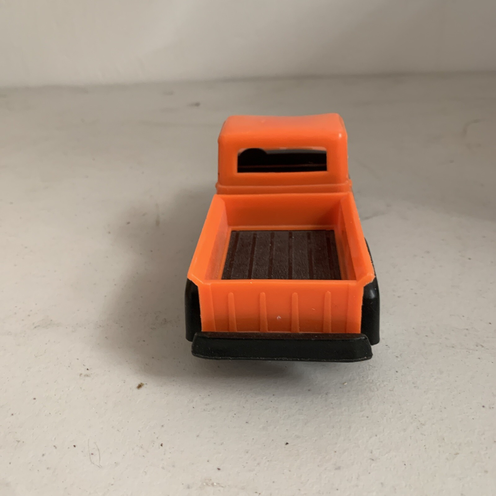 Picture 4 of 6