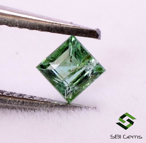 Gemas sueltas tono verde corte cuadrado esmeralda natural certificado 1,41 quilates 6x6,25 mm - Imagen 2 de 4