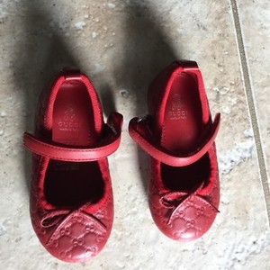 gucci condition shoes dress baby