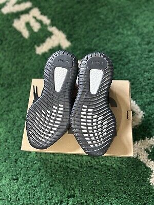 Adidas Yeezy Boost 350 V2 Core Black Red Size 8 BY9612 Brand Adidas Yeezy Boost 350 V2 Core Black Red Size 8 BY9612 Brand