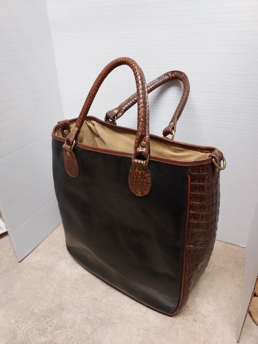 Vintage Brahmin Black Leather Crocodile Embossed Bucket Shoulder Bag With Insert - Bild 18 von 22