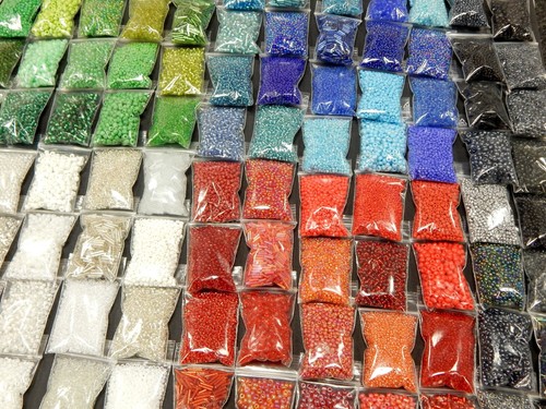 100 Paket Rocailles Perlen set 2/3/4/6 mm Glasperlen 2kg Großhandel Posten BEST  - Bild 4 von 8