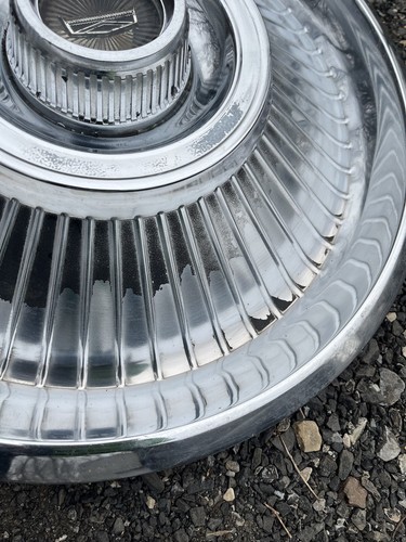 1969-70 Ford Falcon Fairlane Hubcaps Wheel Covers Hub Cap 14" OEM 660 Pair Of 2 - Picture 7 of 10