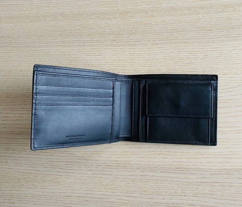 Neu mit Etikett authentische Bottega Veneta schwarze Leder-Geldbörse mit Doppelfaltung - Bild 5 von 7