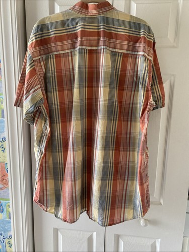 Izod Herren Langarm Hemd mit Knopfleiste Gr. XL kariert - Bild 6 von 6