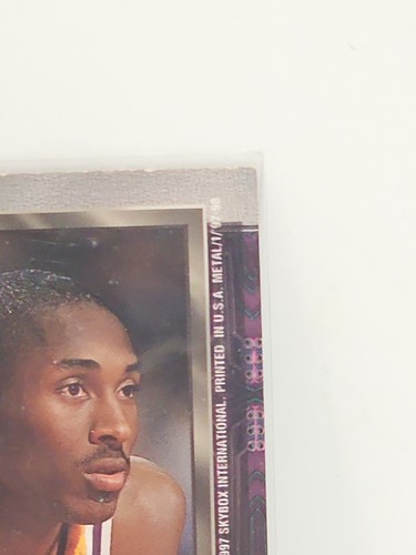 1997-98 Metal Universe - Kobe Bryant #81 SEE PICTURES FOR CONDITION OF CARD - Picture 14 of 24