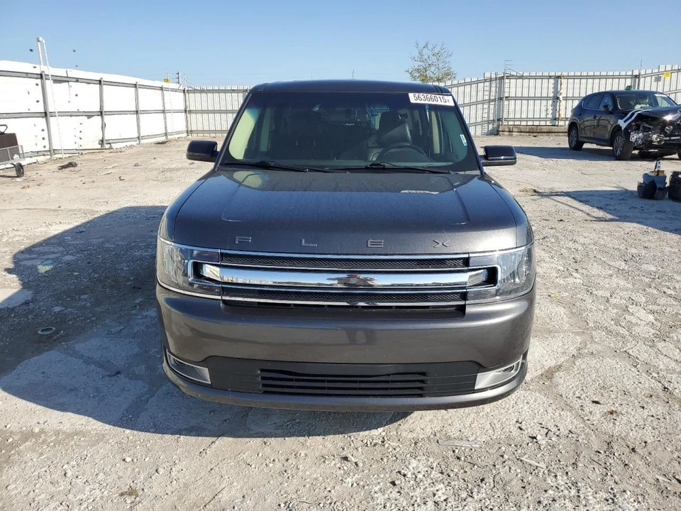 2018 Ford FLEX Left Front Door Trim Panel Gray 4DR SUV Used OEM 3562714 Foto 4 de 4