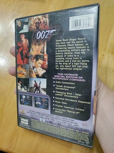 Octopussy (Special Edition) - DVD - stark zerkratzt - Bild 2 von 5