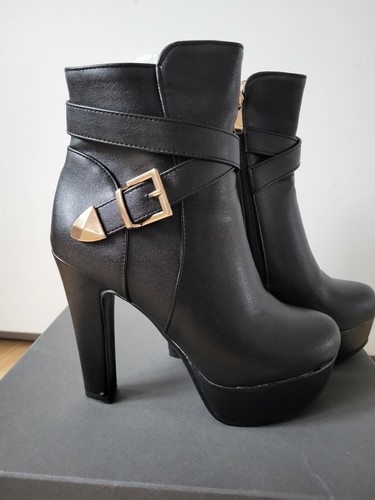 Sexy Damen Stiefeletten Plateau Boots Schnallen gefüttert Gr. 36 NEU - Bild 2 von 11