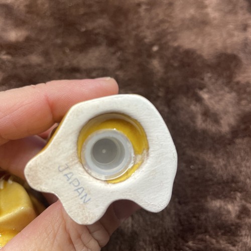 Vintage Ceramic Pilgrim Man / Woman Salt and Pepper Shakers Thanksgiving Japan - Picture 4 of 9