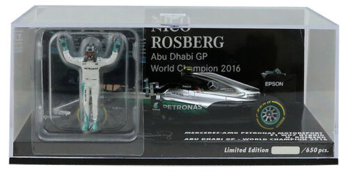 Minichamps Mercedes W07 Abu Dhabi 2016 - Nico Rosberg mit Figur Maßstab 1/43 - Bild 6 von 7