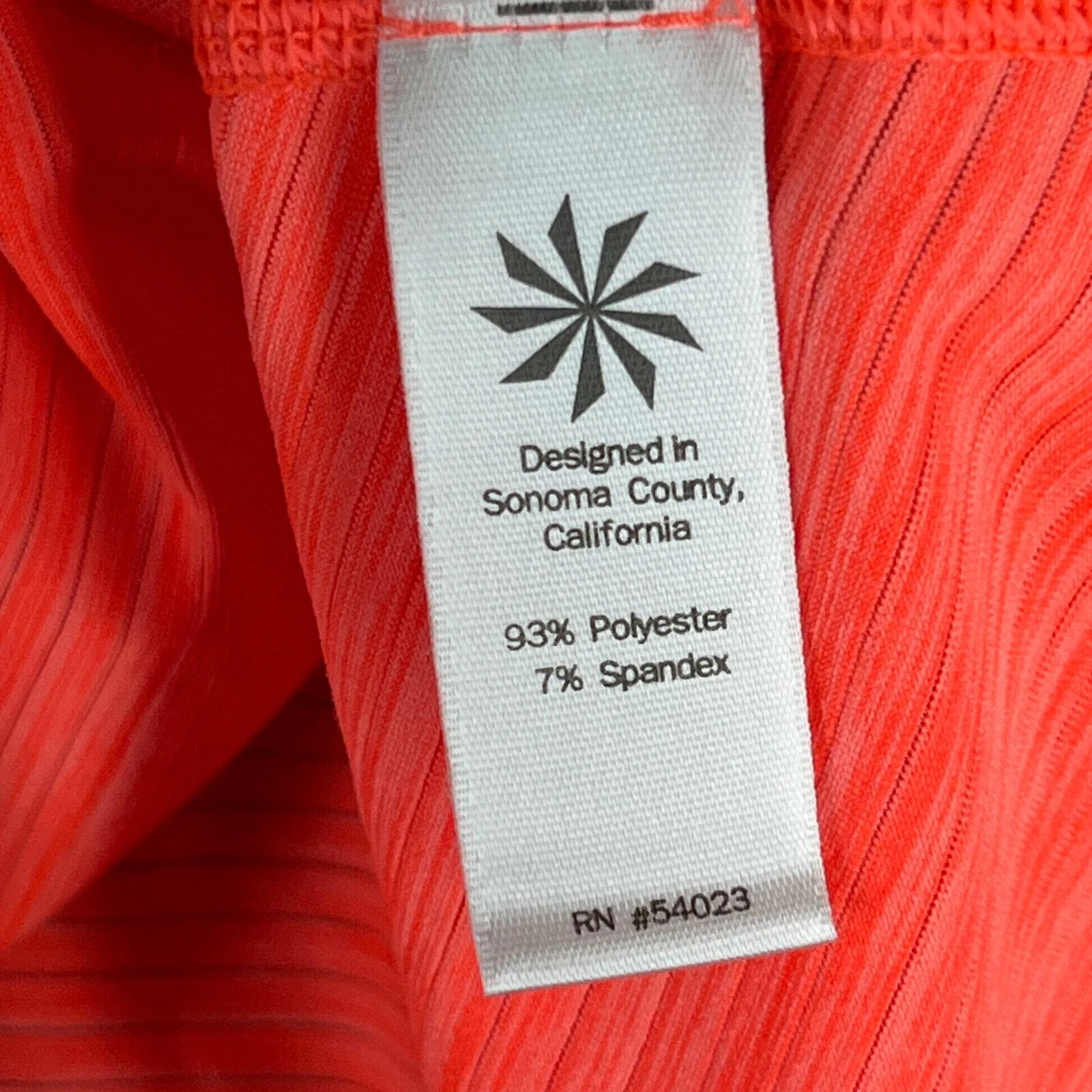 athleta ribbed scoop neck athleisure gym yoga studio shirt