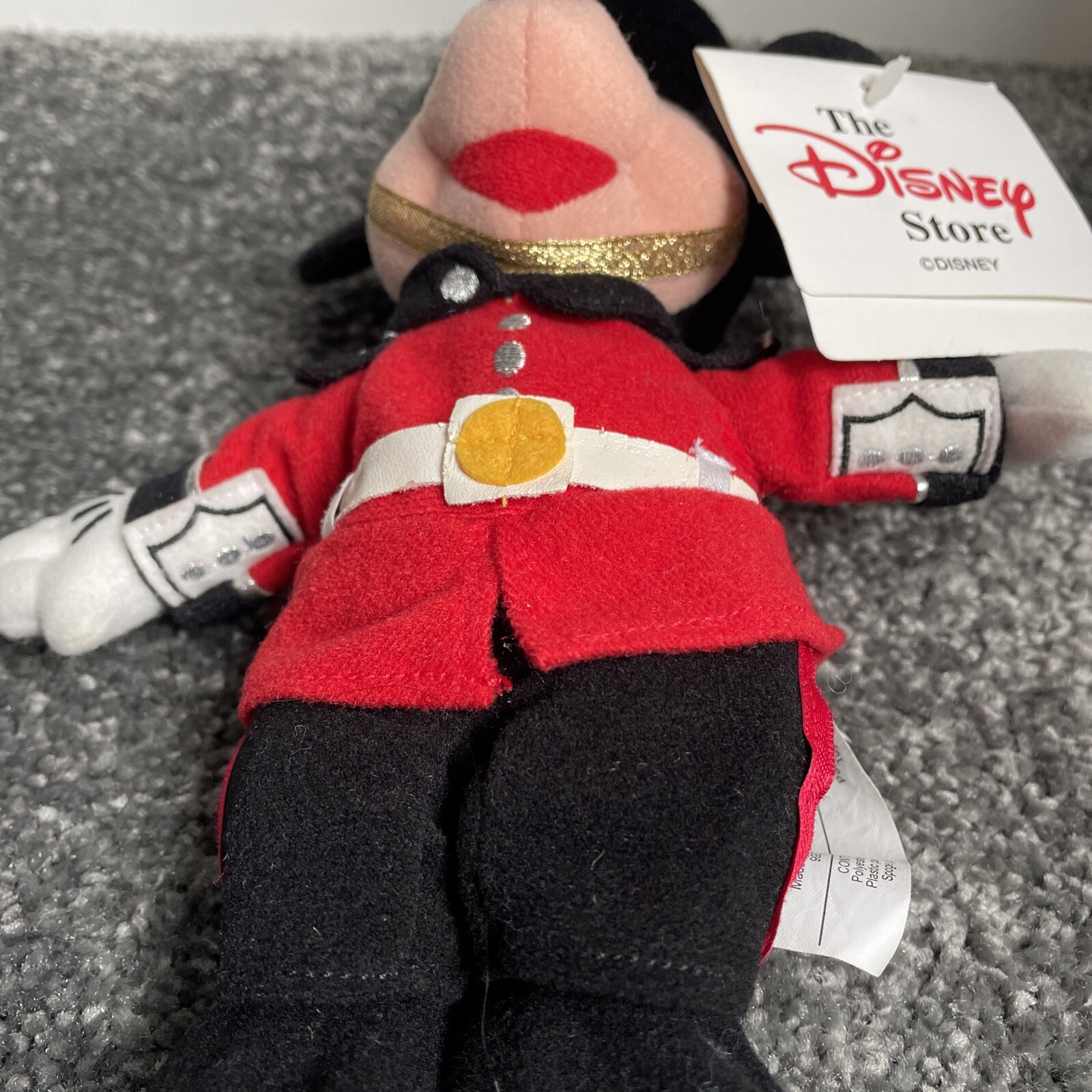 DISNEY STORE 11” MICKEY MOUSE ROYAL PALACE GUARD SOFT TOY MINT CONDITION TAGGED - Picture 5 of 8