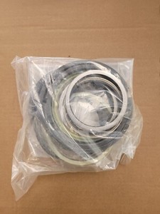 New Genuine Komatsu Cylinder Seal Kit 707-99-58200